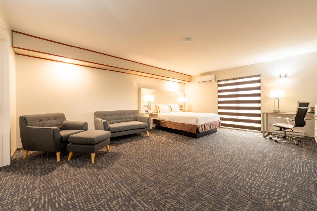 Quality Inn Sunshine Suites Terrace Eksteriør bilde